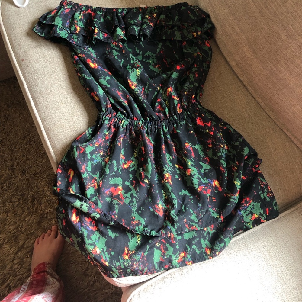 Strapless romper
